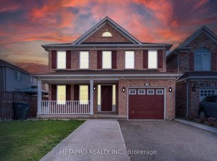 19 Firwood Cres, Brampton, ON L6P 2J6