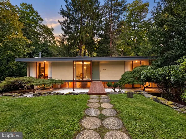 4139 Timber Ln, Philadelphia, PA 19129