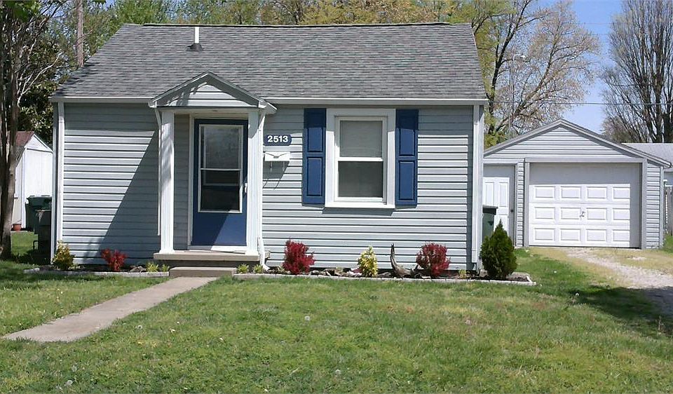 1st image of 2513 E Cloverdale Dr