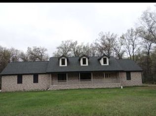 1347 S Forest Lake Dr, Alger, MI 48610