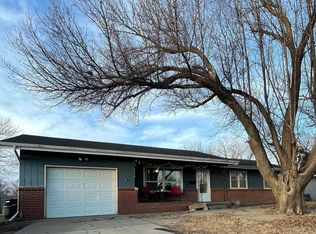 718 W 17th St, Larned, KS 67550