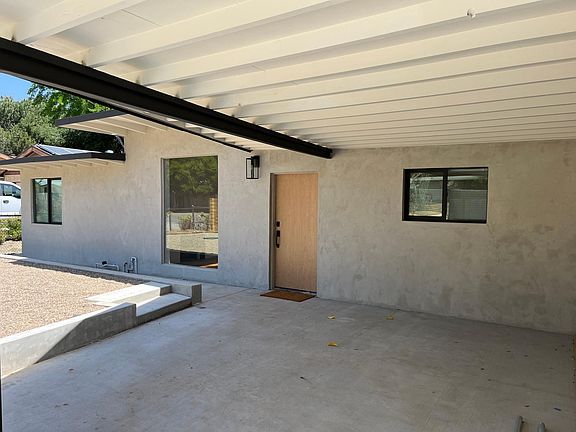 2nd image of 260 N Alvarado Ave