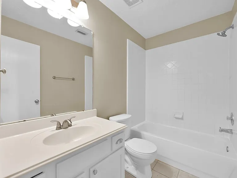 506 Paradise Ln — Photo 18