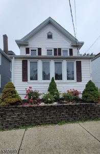 82 S Main St, Wharton, NJ, 07885