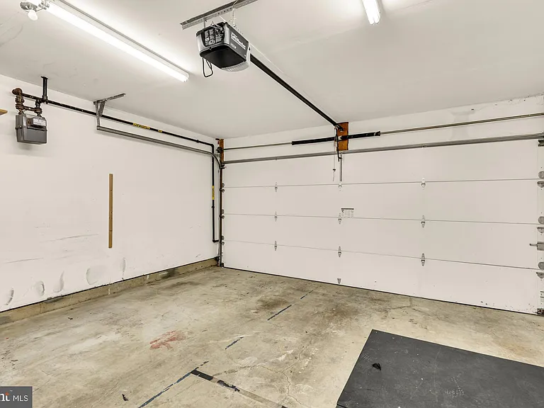 1227 V St NW — Photo 38