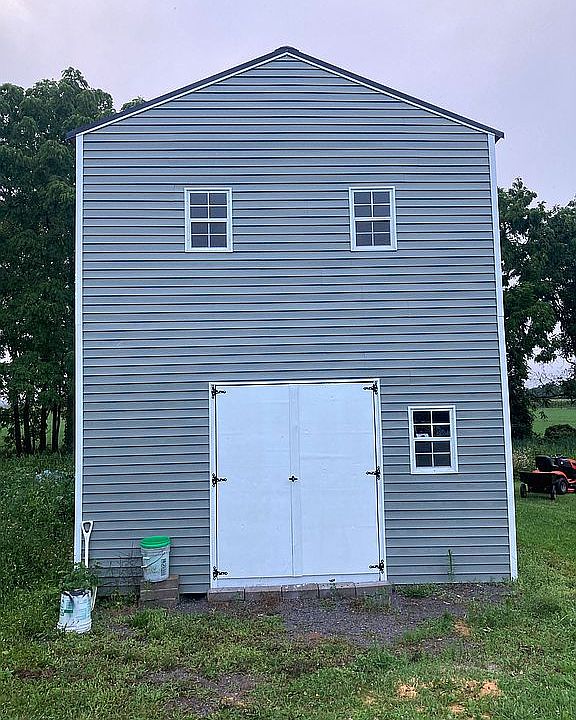 2nd image of 7027 E Lake Rd