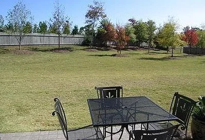 2765 Ashleigh Ln — Photo 2