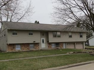 900 N Federal St, Hampton, IA 50441