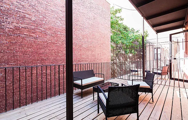 Rented by LG Fairmont Group | media 7