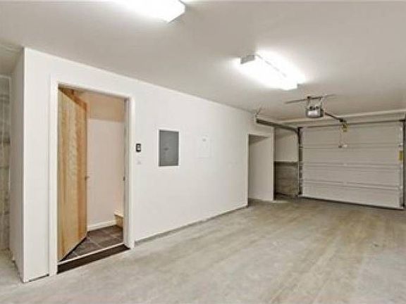What a clean garage!