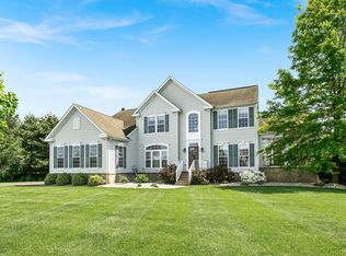 25 Hickory Way, ROBBINSVILLE, NJ 08691