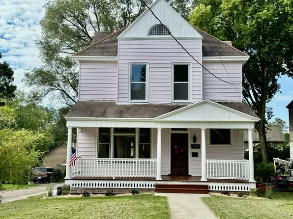 1622 2nd St, Peru, IL 61354