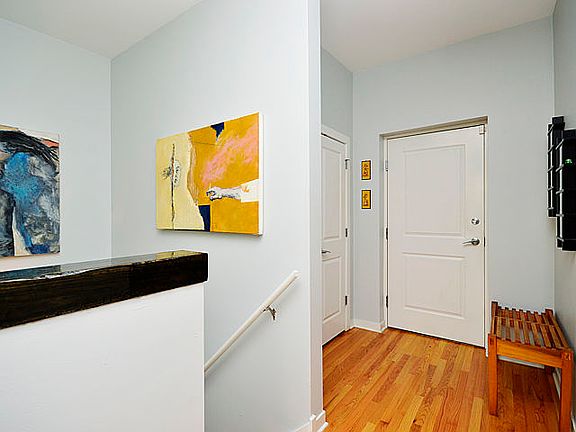 3rd image of 2065 N Kedzie Ave APT 109