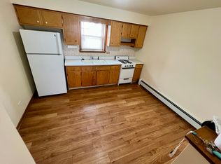 421 Kungs Way APT 1N, Joliet, IL 60435