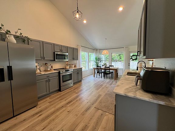 3rd image of 11227 Cypress Bayou Dr