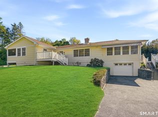 80 Anawan Avenue, Middlebury, CT 06762