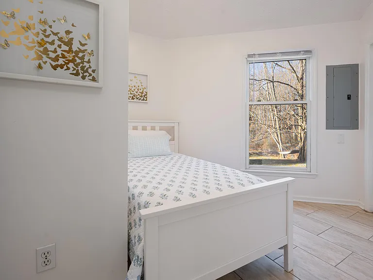 408 Hazel Mill Rd — Photo 8