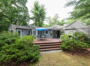 54 Bay View Rd, Southampton, NY 11968