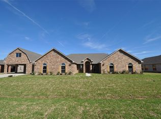 3703 Pedregal Rd, Dickinson, TX 77539