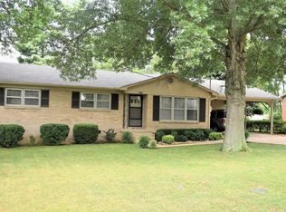 614 Fairlane Dr, Lewisburg, TN 37091