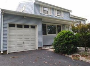 325 Perrine Ave, Piscataway, NJ