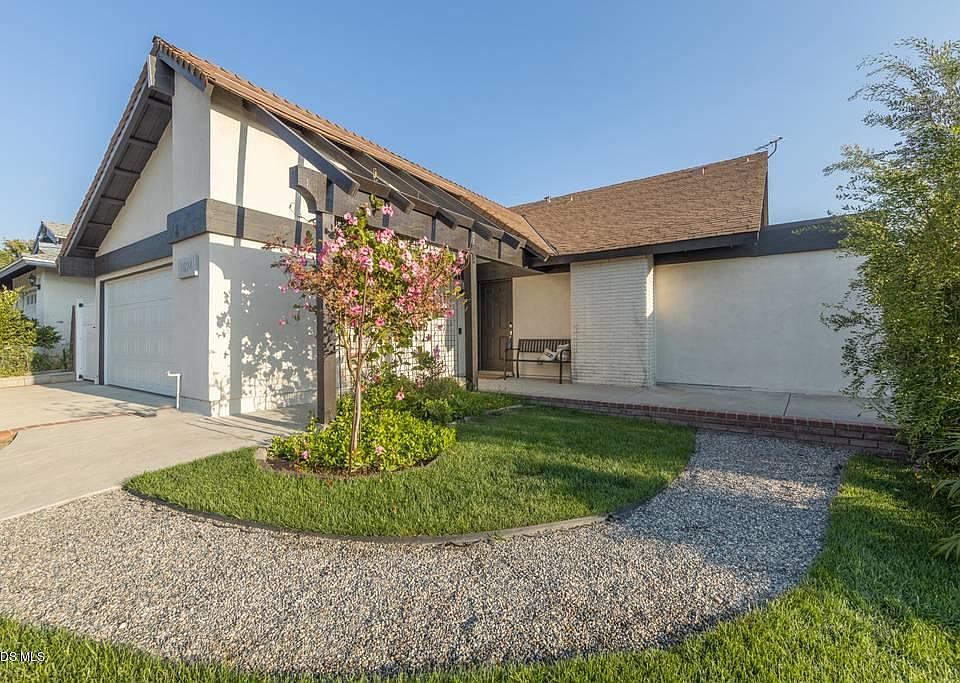 1st image of 1824 E Gaviota Ct