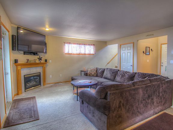 4th image of 18221 12th Avenue Ct E