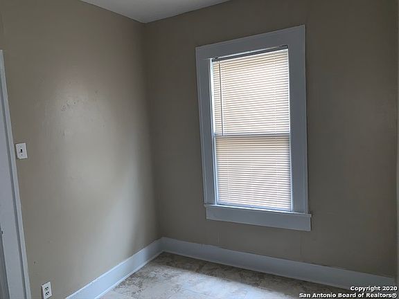 5th image of 1102 Fresno #2