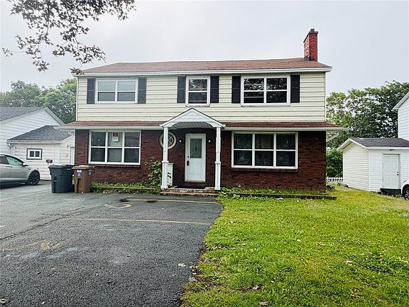 3rd image of 285 Elizabeth Avenue