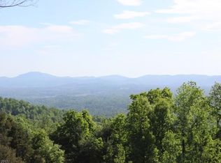 66 E Rock Ct, Flat Rock, NC 28731
