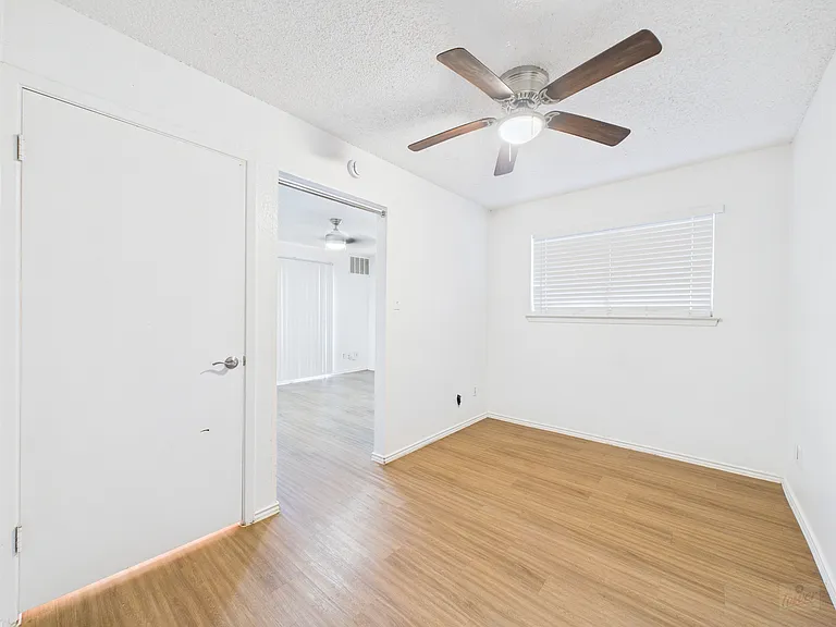 2500 Burleson Rd #201 — Photo 13