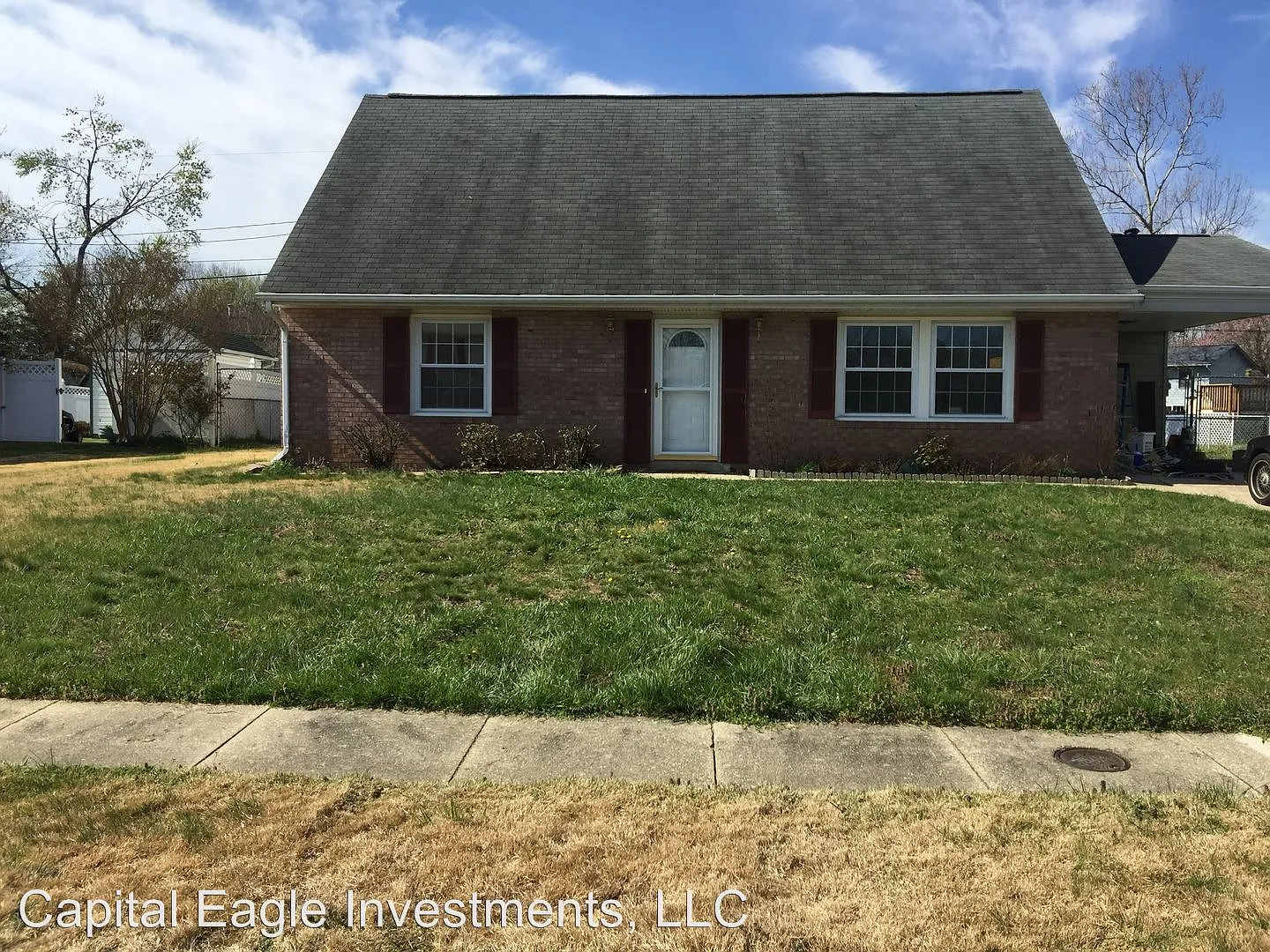 131 Garner Ave photo 1