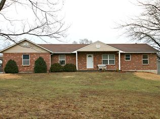 334 Becker Dr, Festus, MO 63028