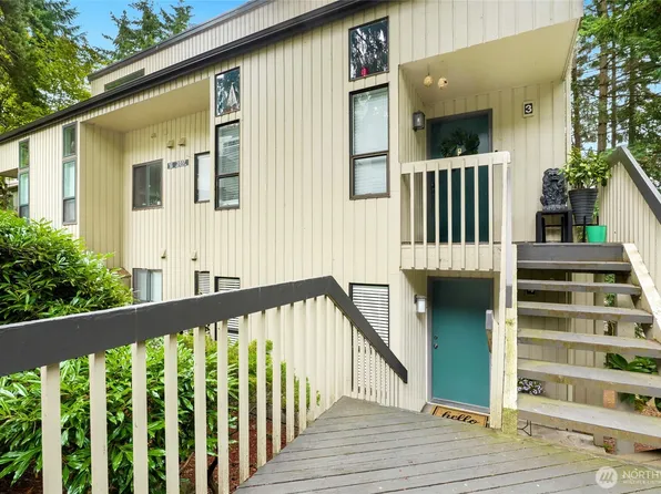 3517 109th Place NE #4, Bellevue, WA 98004