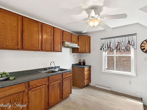 5th image of 11035 S Avenue G