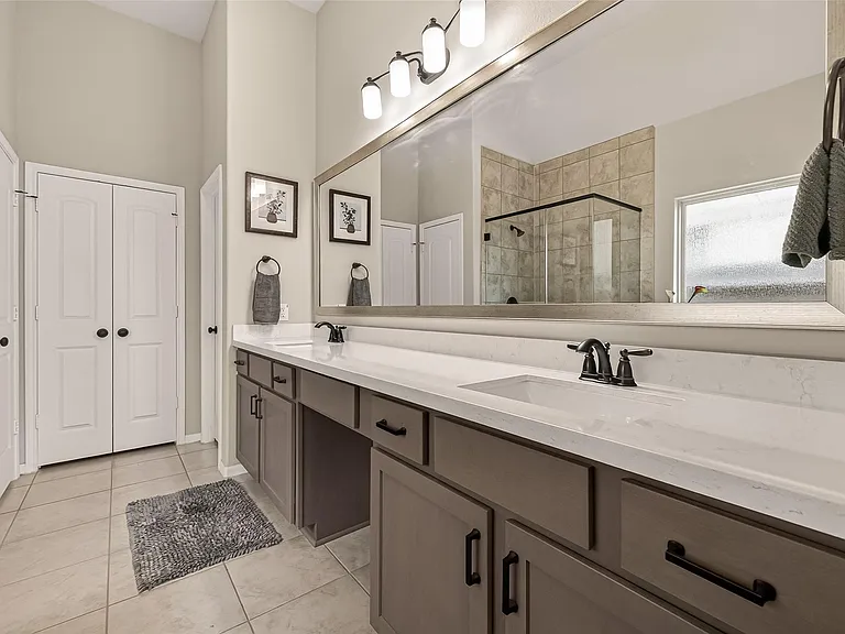 24015 Purple Clover Ln — Photo 23