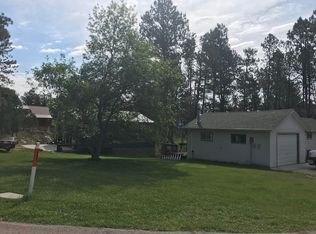 606 Victory Ln, Custer, SD 57730