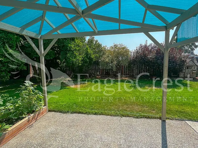 1130 SE Colonial Dr — Photo 25