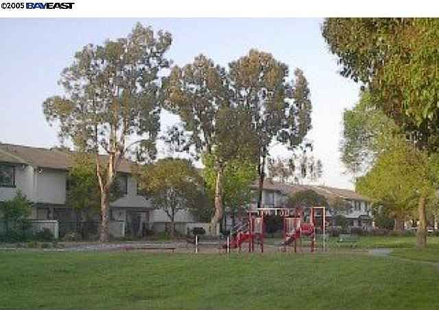 1st image of 4422 Alamo Ct Unit 1