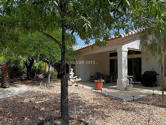 4th image of 2629 Lotus Hill Dr