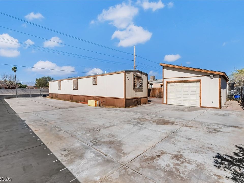 1st image of 3490 N Pecos Rd