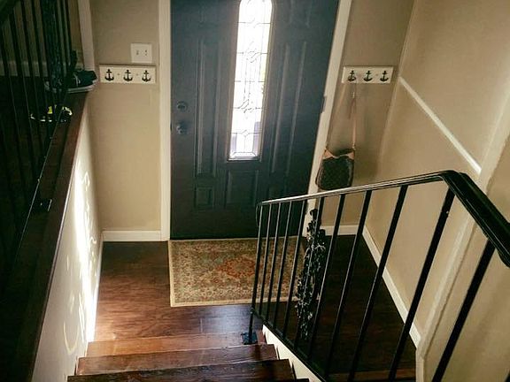 4th image of 1304 Scotsbury Cir