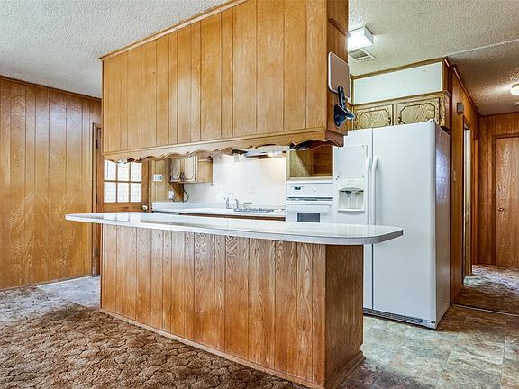 2nd image of 1220 Avenue C