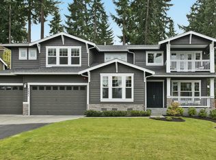 7851 SE 71st St, Mercer Island, WA 98040