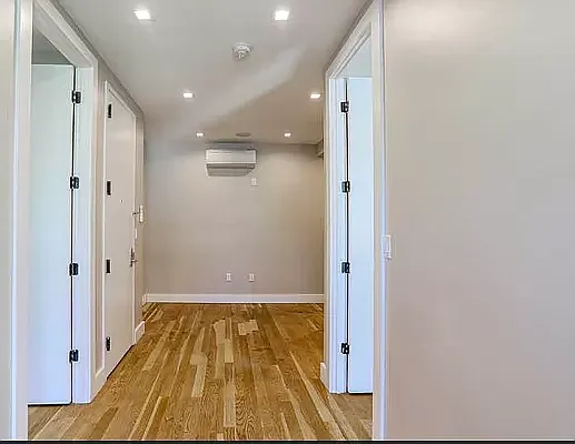 Rented by Bright Villas LLC | media 22