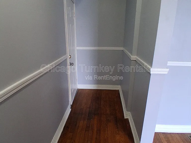 7125 S Ellis Ave #1 — Photo 7