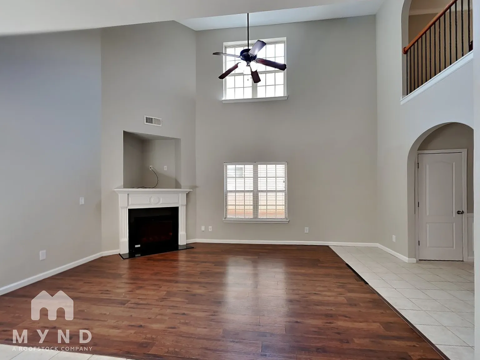 4 bed, 3.0 bath, 2450 sqft, $2,285 — Photo 3