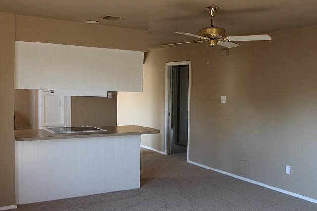 2nd image of 2804 Summit View Dr