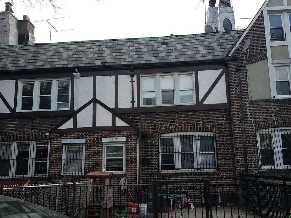 1st image of 3430 72nd St