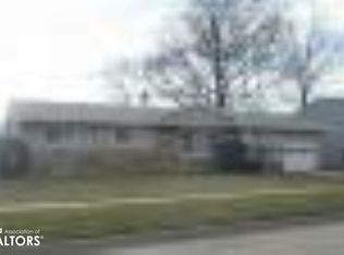 2821 Herblo Dr, Burlington, IA